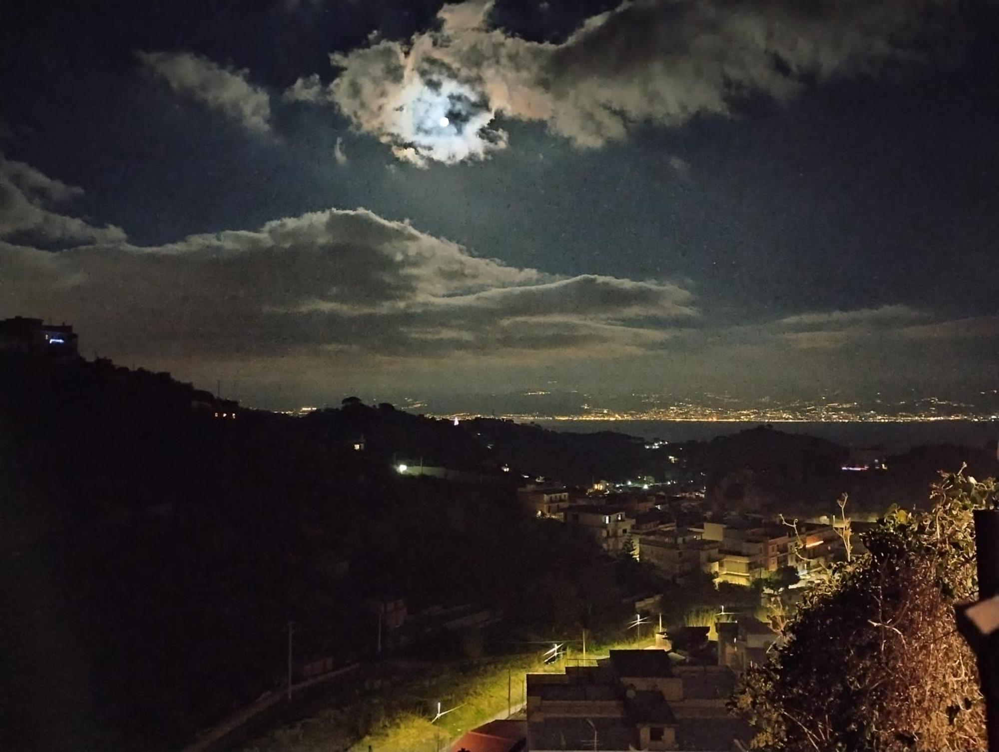 La Camera Nel Villaggio Messina Buitenkant foto